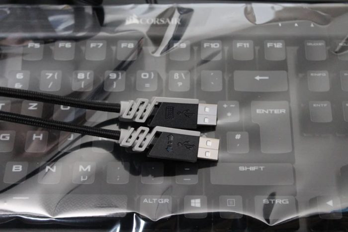Anschlüsse der Corsair K95 RGB Platinum Tastatur